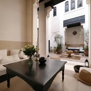 **** Riad Azzouna 13 Maroc